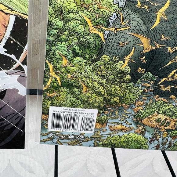 Godzilla Gangsters and Goliaths 1-2 Lot IDW Geoff Darrow Cover - Picture 4 of 5